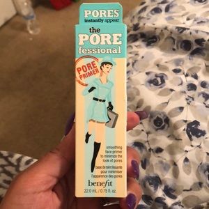 Pore primer